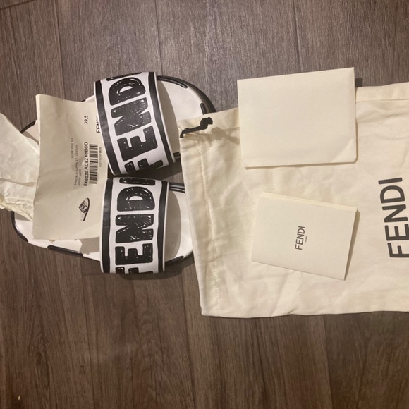 100% Authentic Fendi Slides - Picture 2 of 7